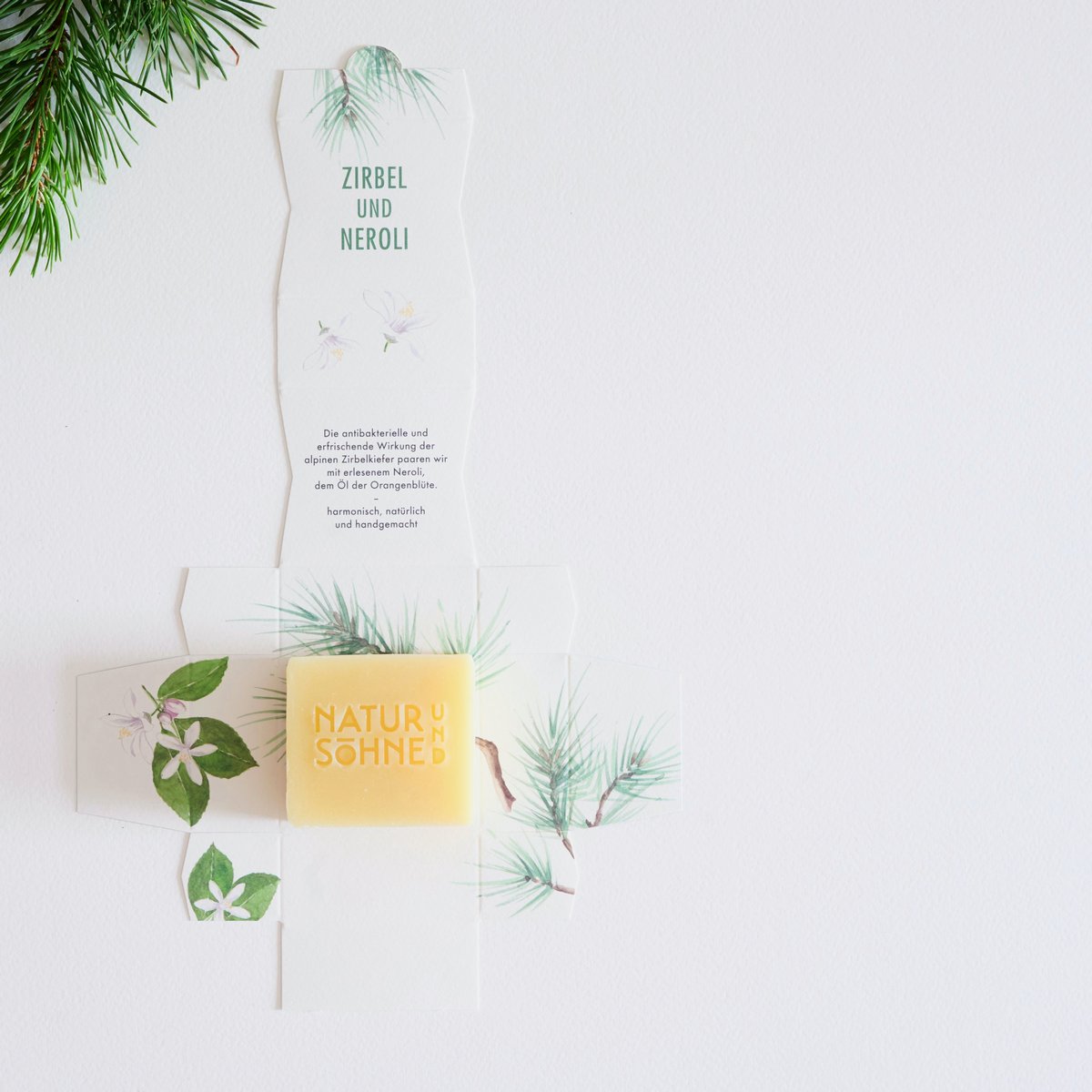 Naturseife Zirbel und Neroli, offen